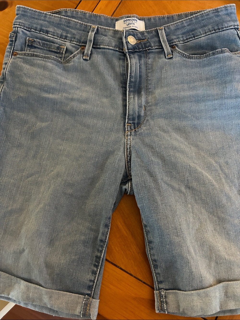 Denizen from Levi's Light Wash Rolled-Hem Relaxed Women's Shorts Bermuda